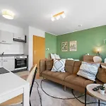 Zentrale Vollmöblierte&moderne Nahe Btu, Parkplatz Auf Anfrage *