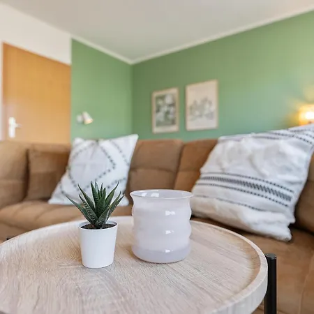 Zentrale Vollmoeblierte&moderne Nahe Btu, Parkplatz Auf Anfrage Apartment Cottbus