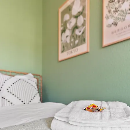 Zentrale Vollmöblierte&moderne Nahe Btu, Parkplatz Auf Anfrage Cottbus