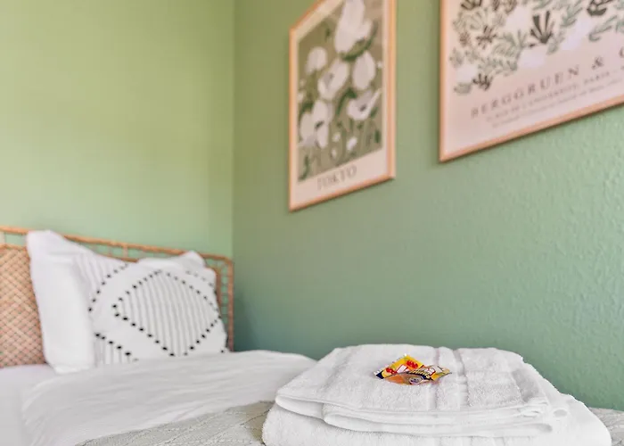 Zentrale Vollmoeblierte&moderne Nahe Btu, Parkplatz Auf Anfrage Cottbus