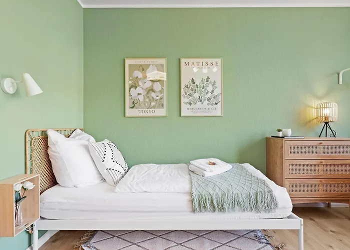 Zentrale Vollmoeblierte&moderne Nahe Btu, Parkplatz Auf Anfrage Cottbus